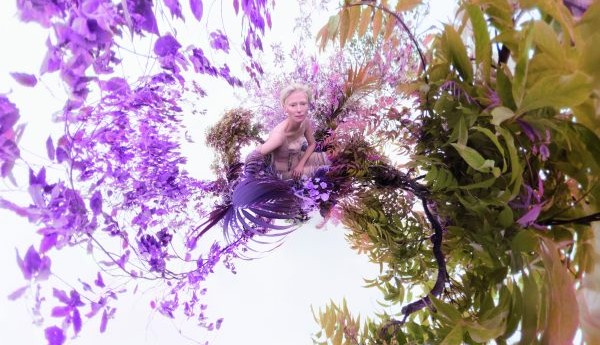 《元素》：2026倍耐力年历由SØLVE SUNDSBØ操刀，于布拉格市政之家发布