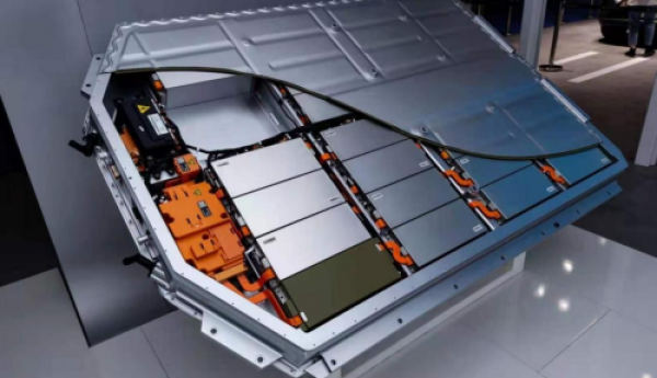 极狐汽车聚焦技术发布盛典 极锋动力霸气引领新能源汽车动力全新高度